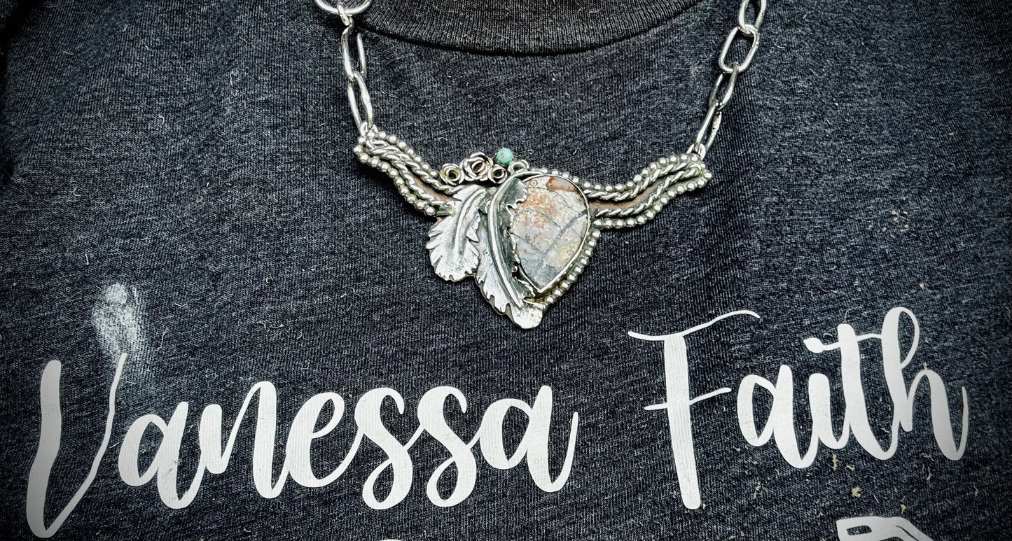 Agate Longhorn Necklace